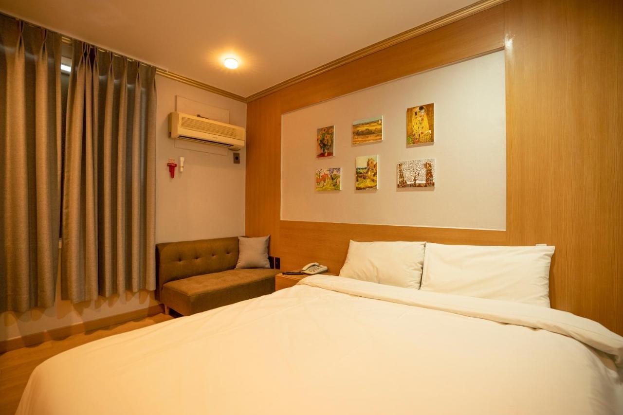 Jeju Stay Hotel Exteriör bild