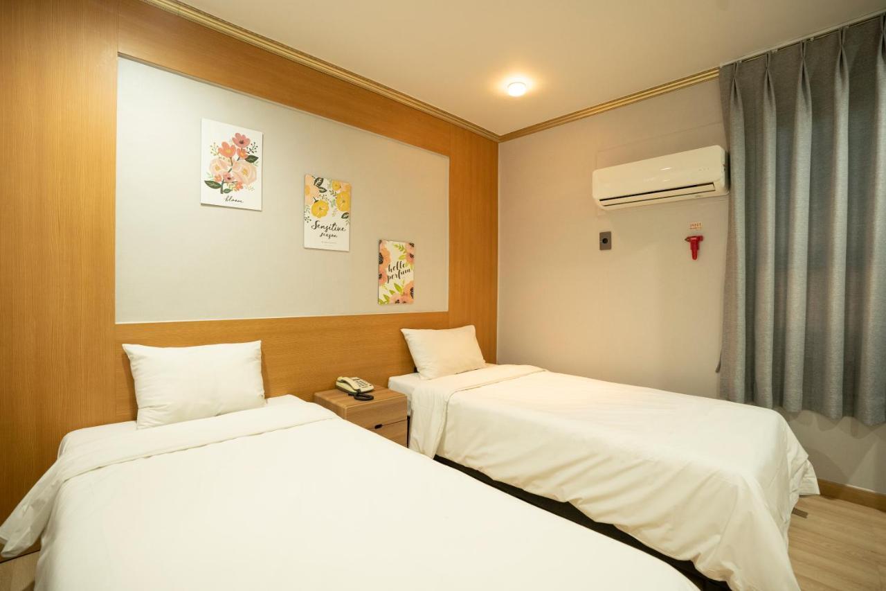 Jeju Stay Hotel Exteriör bild