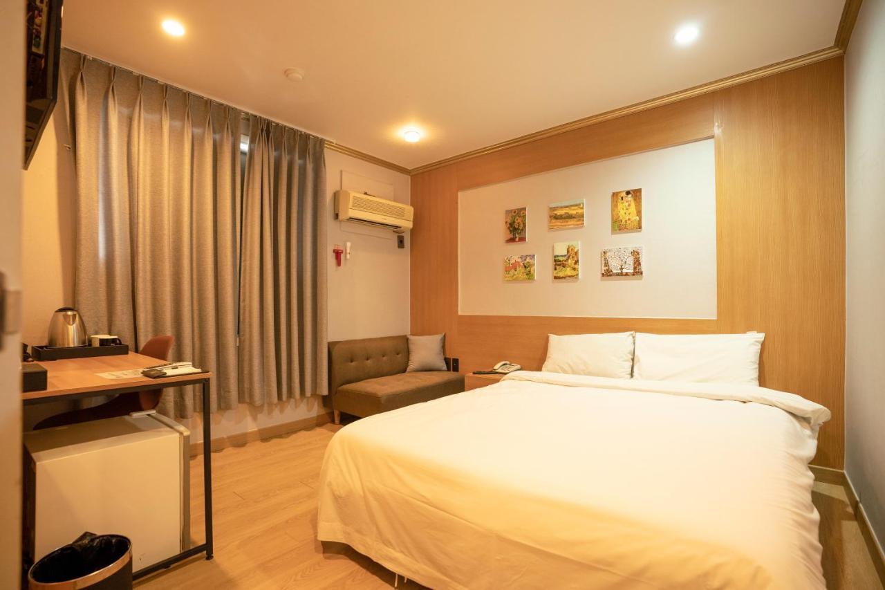 Jeju Stay Hotel Exteriör bild