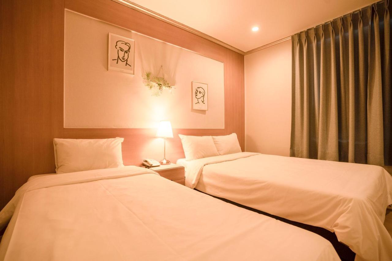 Jeju Stay Hotel Exteriör bild