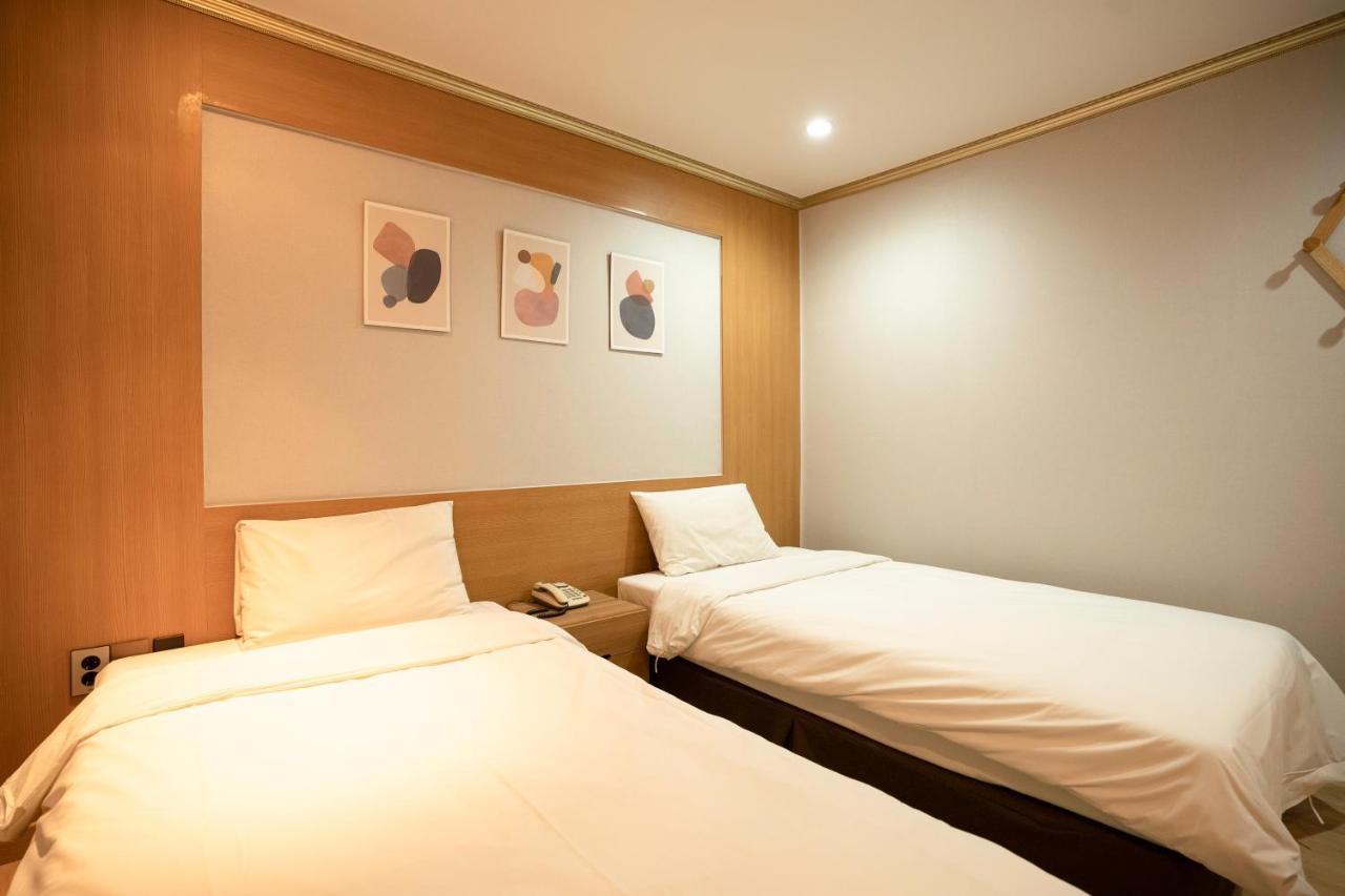 Jeju Stay Hotel Exteriör bild