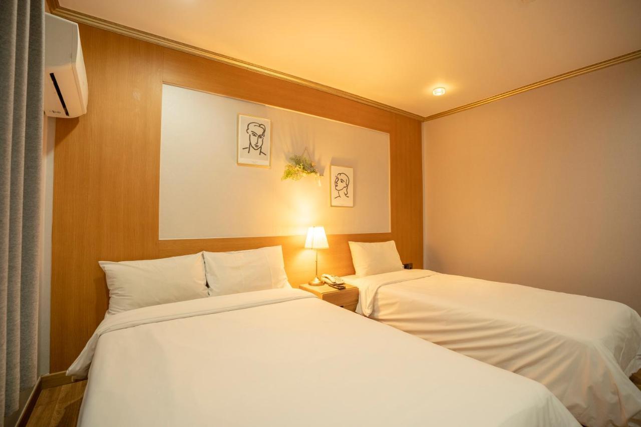 Jeju Stay Hotel Exteriör bild