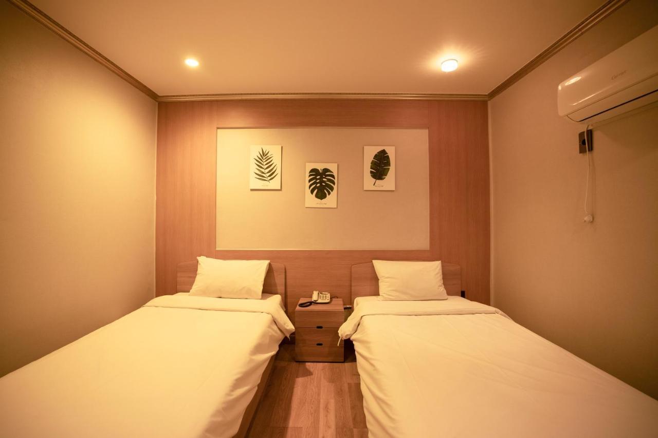 Jeju Stay Hotel Exteriör bild