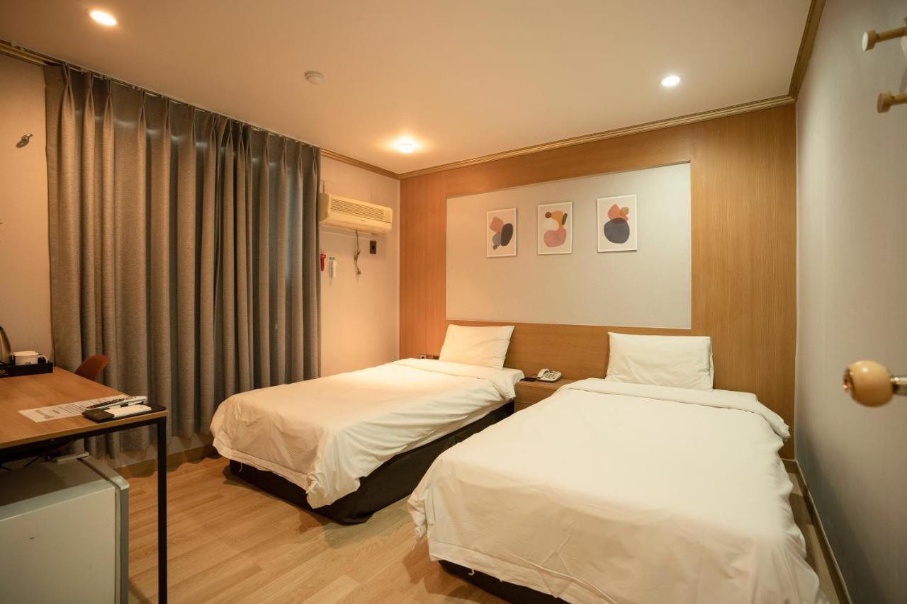 Jeju Stay Hotel Exteriör bild